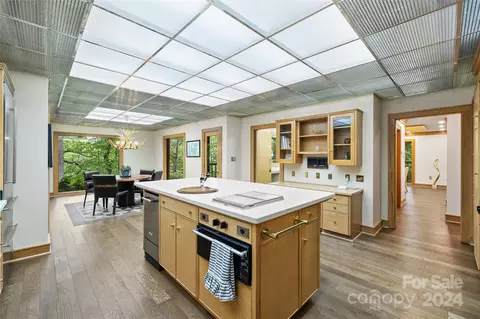 Kitchen - 101 Berry Mountain Rd, Cramerton, NC 28032 photo 3 of 5
