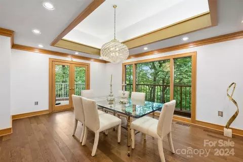 Dining - 101 Berry Mountain Rd, Cramerton, NC 28032 photo 1 of 2