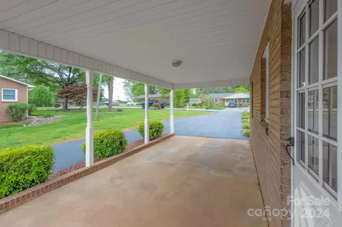 Exterior - 1603 2nd Ne St NE, Conover, NC 28613 photo 2 of 9