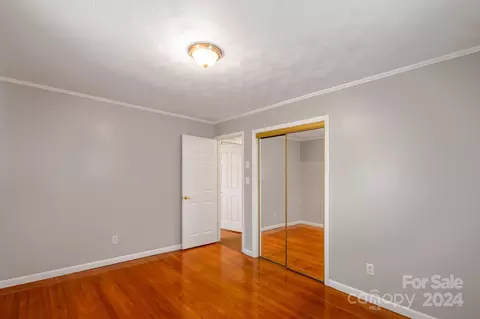 Bedroom - 1603 2nd Ne St NE, Conover, NC 28613 photo 3 of 4