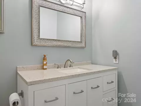 Bath - 159 Jervey Rd, Tryon, NC 28782 photo 3 of 3