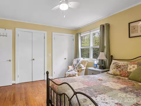 Bedroom - 159 Jervey Rd, Tryon, NC 28782 photo 3 of 5