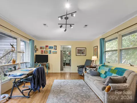 Living - 159 Jervey Rd, Tryon, NC 28782 photo 3 of 4