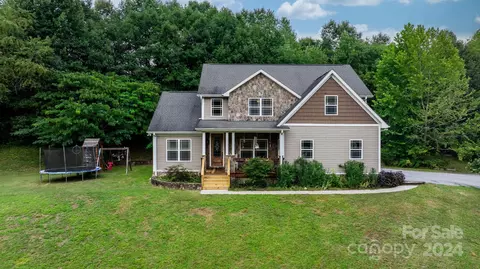 30 Glenhaven Dr, Marion, NC 28752