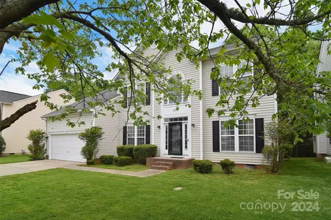 13314 Winslow Hills Dr, Charlotte, NC 28278