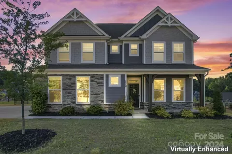 270 Bouchard Dr, Waxhaw, NC 28173