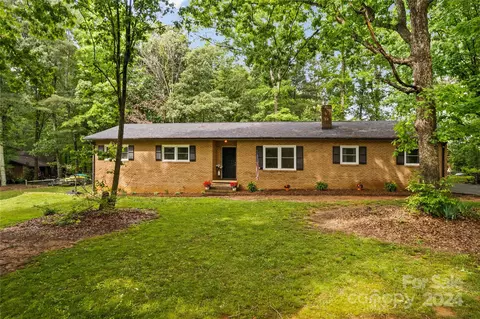 70 Forest Acres Loop, Taylorsville, NC 28681