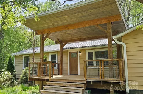 18 Rocky Slope Rd, Asheville, NC 28804