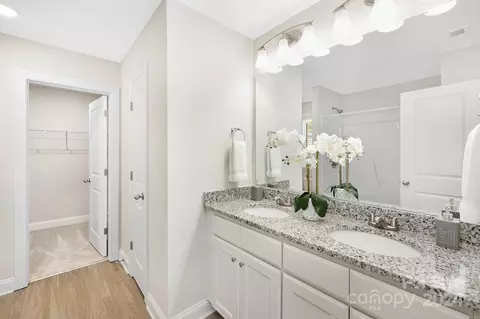 Bath - 703 3rd Se St SE, Conover, NC 28613 photo 1 of 3