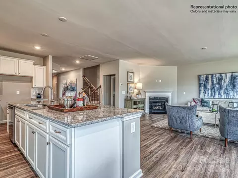 3001 Findley Bf6 192 Rd #BF6 192, Statesville, NC 28625