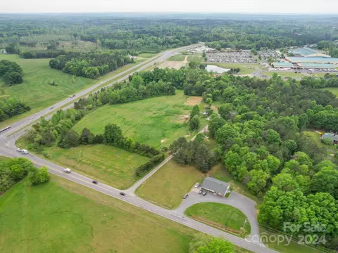1948 Cold Springs Rd, Concord, NC 28025