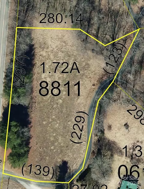 00 Halltown Rd, Spruce Pine, NC 28777