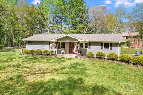 2834 Butler Bridge Rd, Mills River, NC 28759