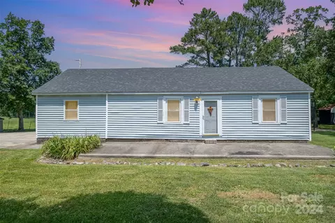 6907 Saint Timothy Rd, Marshville, NC 28103