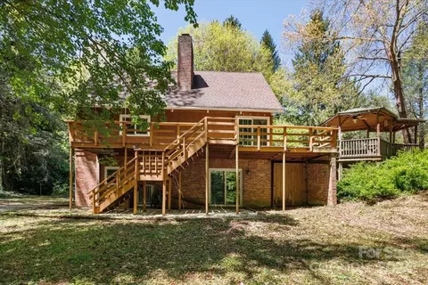 1585 Fox Run Rd, Waynesville, NC 28785