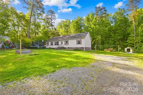 14554 Fiji Ct, Stanfield, NC 28163