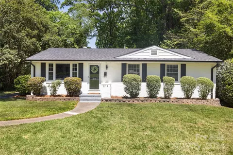 219 Seneca Pl, Charlotte, NC 28210