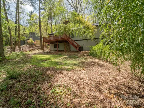 Exterior - 220 Stonebrook Dr, Hendersonville, NC 28791 photo 8 of 8