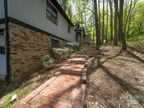 Exterior - 220 Stonebrook Dr, Hendersonville, NC 28791 photo 2 of 8