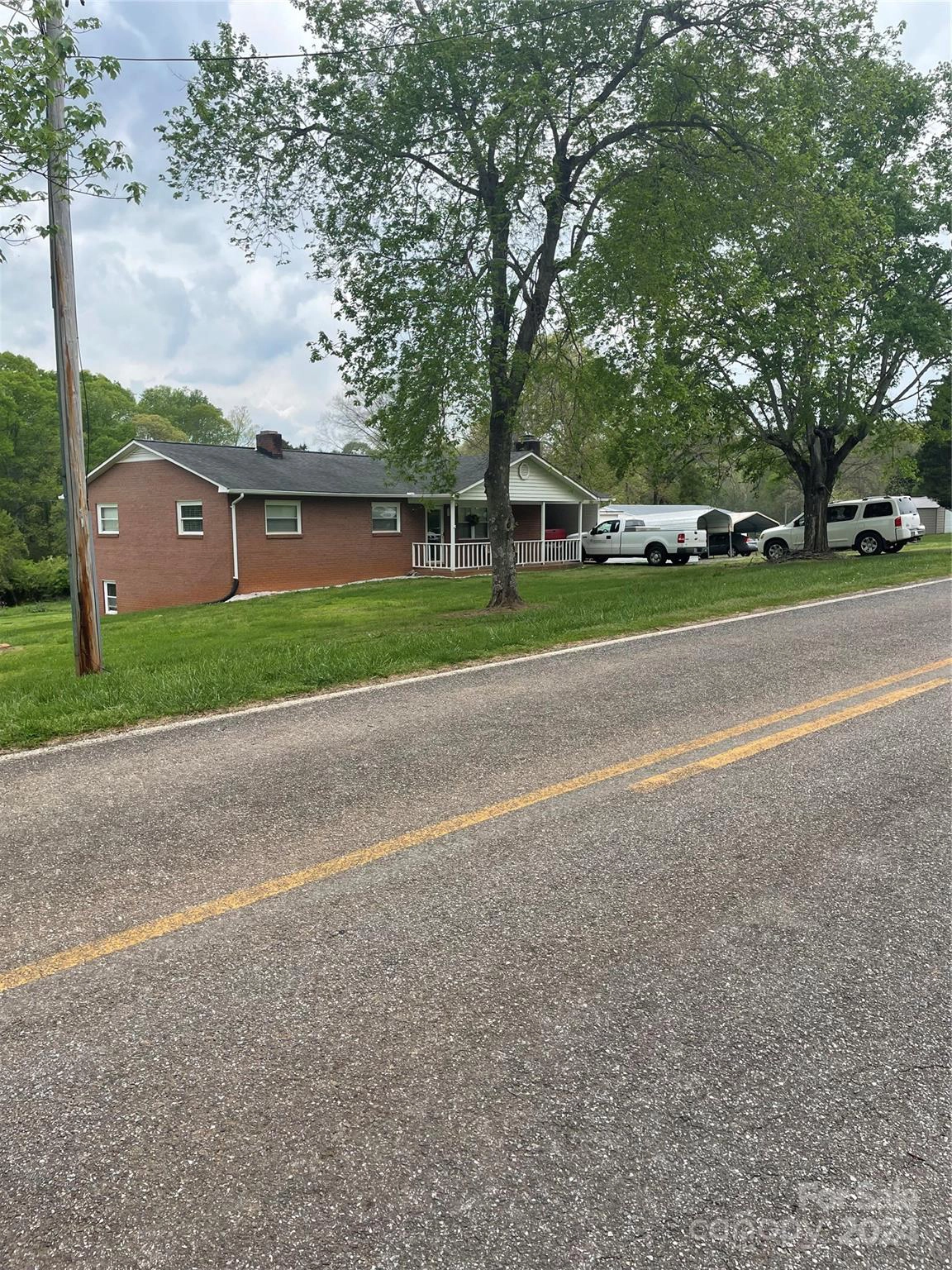 1983 SW Seagletown Nw Rd NW