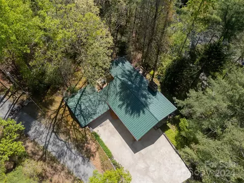 50 Summer Rd, Cedar Mountain, NC 28718 photo 4