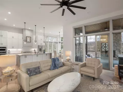 535 Daniel Circle Dr, Mills River, NC 28759 photo 7