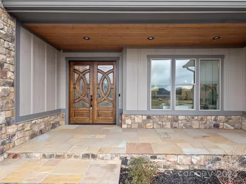535 Daniel Circle Dr, Mills River, NC 28759 photo 5
