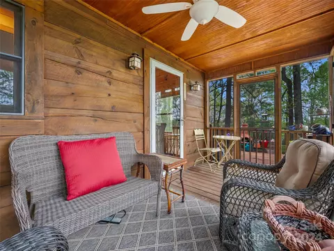 Exterior - 535 Glen Echo Cir, Saluda, NC 28773 photo 11 of 14