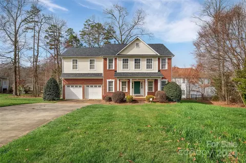 6320 Crown Hill Dr, Mint Hill, NC 28227