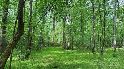 reboun roa #D, Lancaster, SC 29720 photo 3