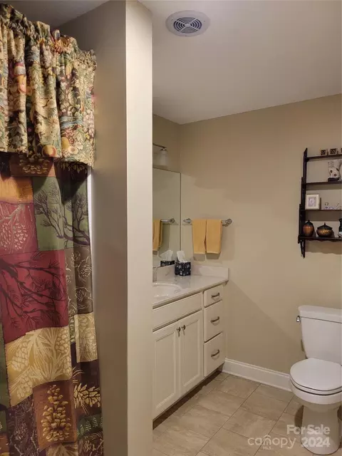 437 Summerfield Pl, Flat Rock, NC 28731 photo 19