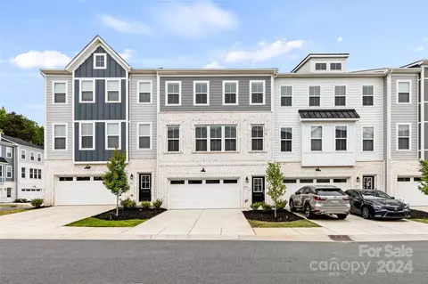 2646 Roseglen Ln, Indian Land, SC 29707