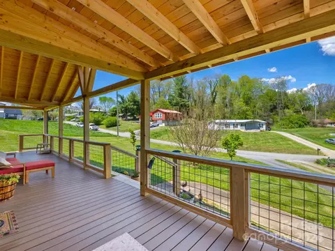 Exterior - 78 Circle Dr, Canton, NC 28716 photo 6 of 7