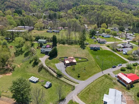 View/Area - 78 Circle Dr, Canton, NC 28716 photo 2 of 6