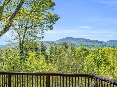195 Spring Mountain Rd, Fairview, NC 28730 photo 5