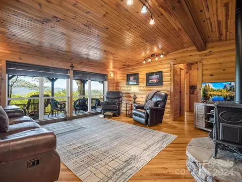 195 Spring Mountain Rd, Fairview, NC 28730 photo 11