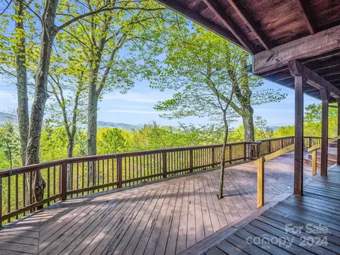 195 Spring Mountain Rd, Fairview, NC 28730 photo 3