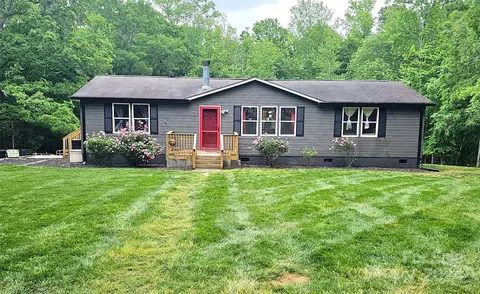 5015 Medlin Rd, Monroe, NC 28112
