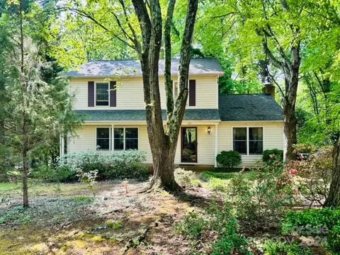 1015 Mclaughlin Dr, Charlotte, NC 28212