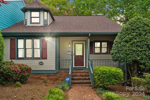 443 Windsor Ln, Statesville, NC 28677