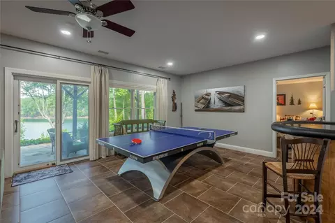Living - 341 Dockside Dr, Nebo, NC 28761 photo 5 of 5
