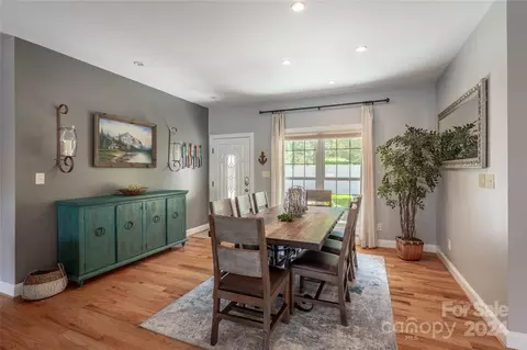 Dining - 341 Dockside Dr, Nebo, NC 28761 photo 2 of 2