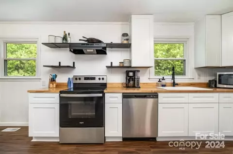 Kitchen - 806 Chestnut St, Stanley, NC 28164 photo 1 of 3