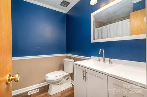Bath - 806 Chestnut St, Stanley, NC 28164 photo 1 of 2