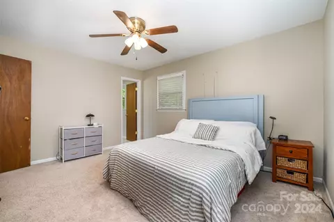 Bedroom - 806 Chestnut St, Stanley, NC 28164 photo 3 of 4