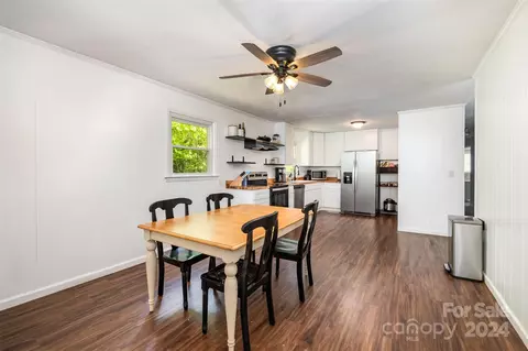 Dining - 806 Chestnut St, Stanley, NC 28164 photo 1 of 1