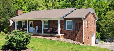 2218 Olde Well Rd, Hudson, NC 28638