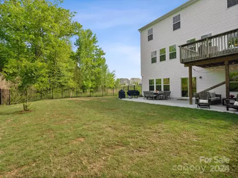 Exterior - 1807 Loggerhead Dr, Lancaster, SC 29720 photo 6 of 9