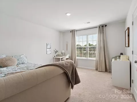 Bedroom - 1807 Loggerhead Dr, Lancaster, SC 29720 photo 3 of 7