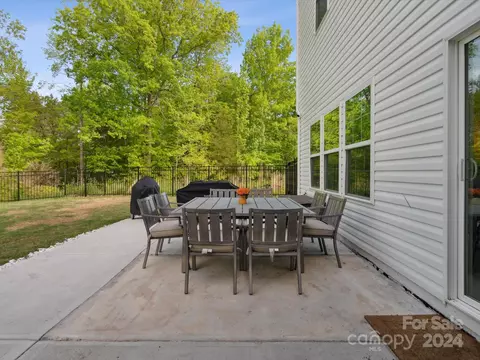 Exterior - 1807 Loggerhead Dr, Lancaster, SC 29720 photo 5 of 9